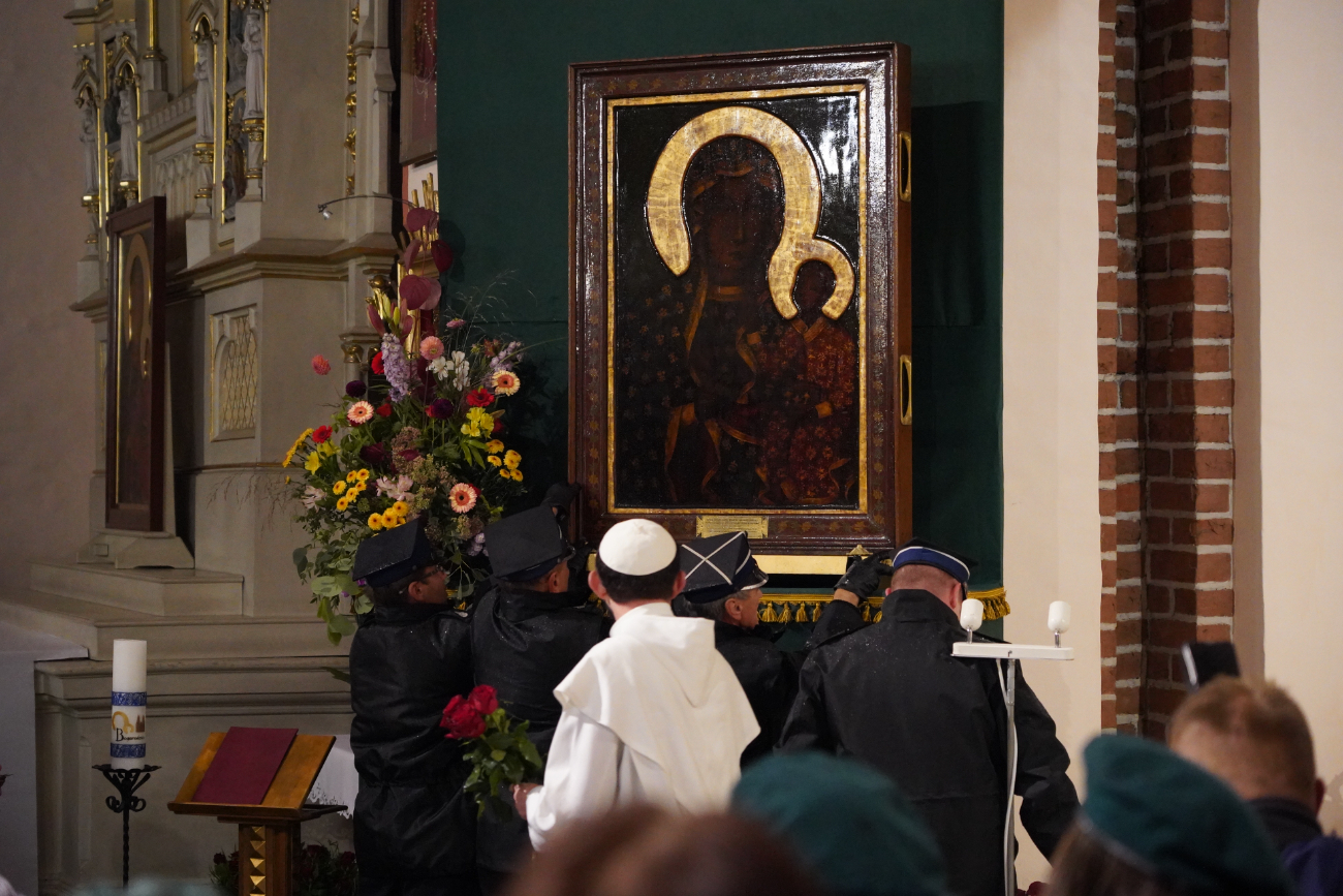 Słupczanie powitali Matkę Boską ZDJĘCIA