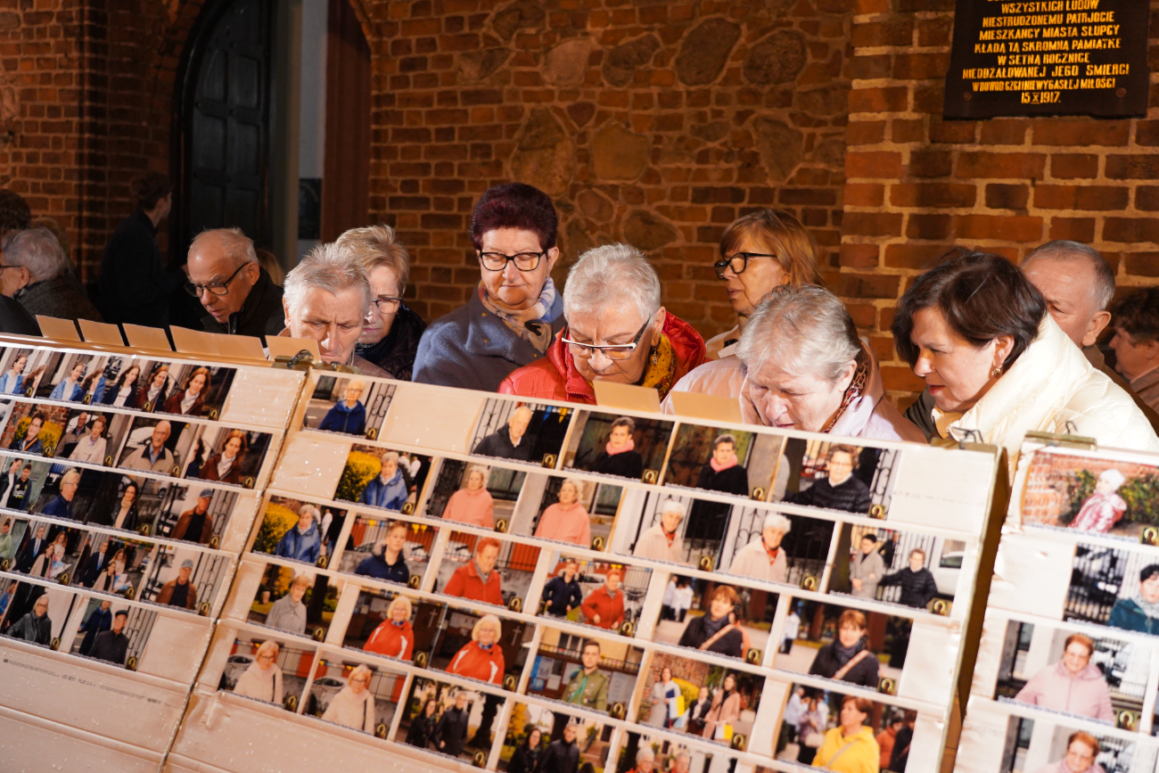 Słupczanie powitali Matkę Boską ZDJĘCIA