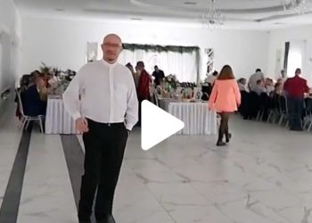 Ksiądz pozdrawia z poprawin i porusza ciekawy temat