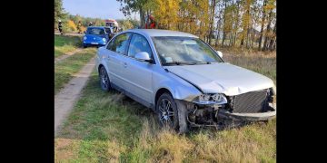 Wypadek w Kochowie. Zderzyły się dwa auta