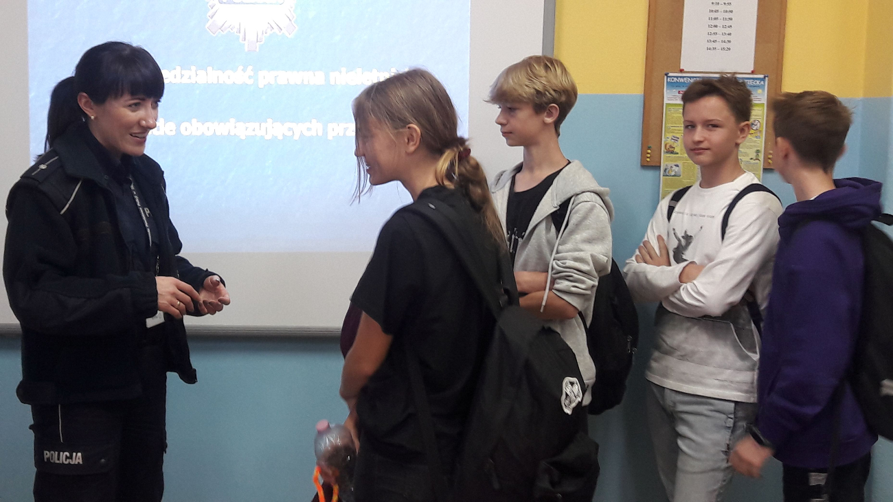 Spotkanie z Policją w Drążnej