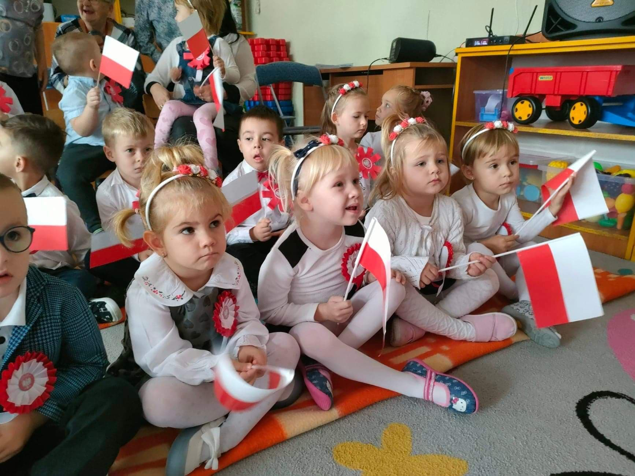 Patriotyczny poranek w Jarzębince ZDJĘCIA