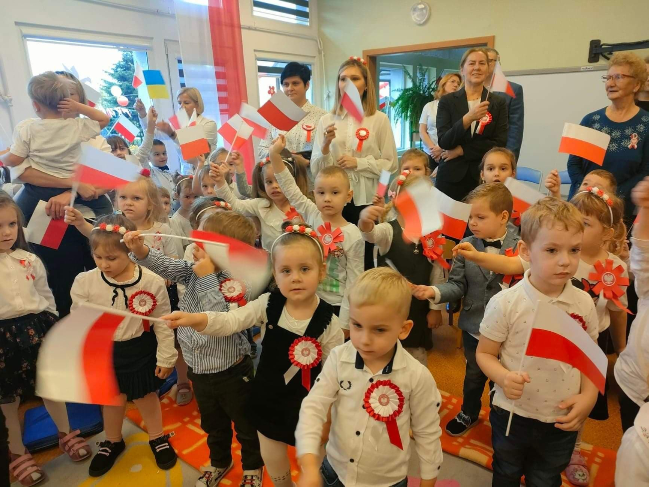 Patriotyczny poranek w Jarzębince ZDJĘCIA