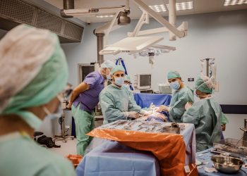 Przeprowadzili kolejną trudną operację