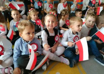 Patriotyczny poranek w Jarzębince ZDJĘCIA