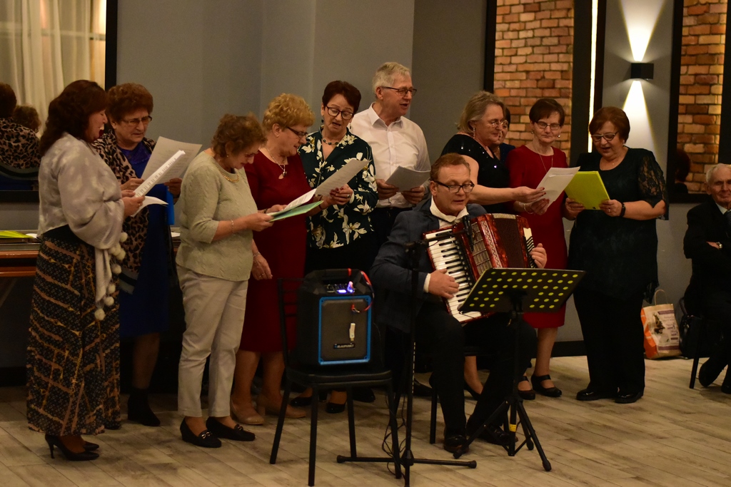 Andrzejki u seniorów. Zobacz, jak się bawili