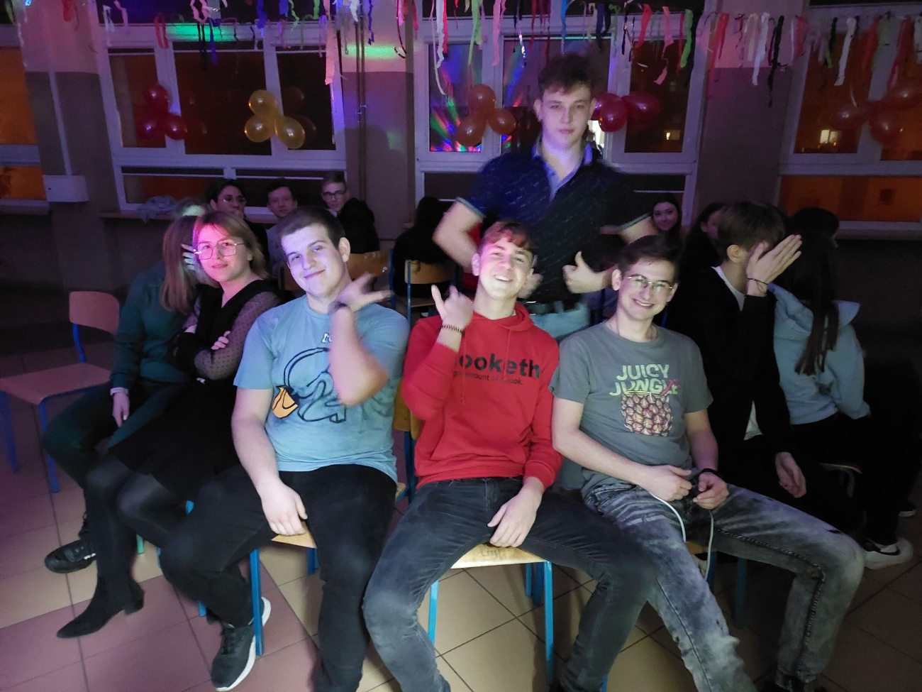 Bawili się na szkolnych andrzejkach ZDJĘCIA