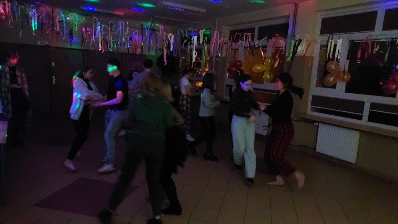 Bawili się na szkolnych andrzejkach ZDJĘCIA