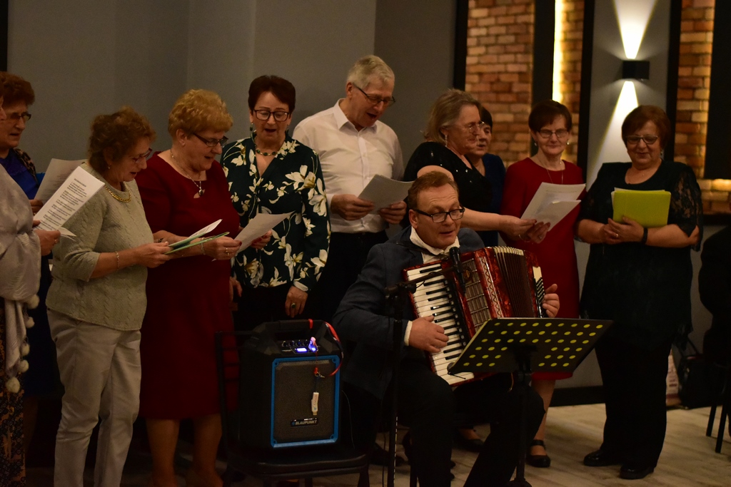 Andrzejki u seniorów. Zobacz, jak się bawili