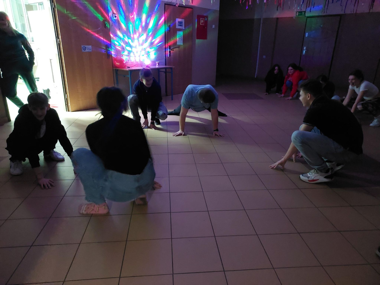 Bawili się na szkolnych andrzejkach ZDJĘCIA