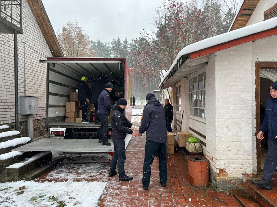 Dotarli do Żytomierza. Przekazali dary z Giewartowa