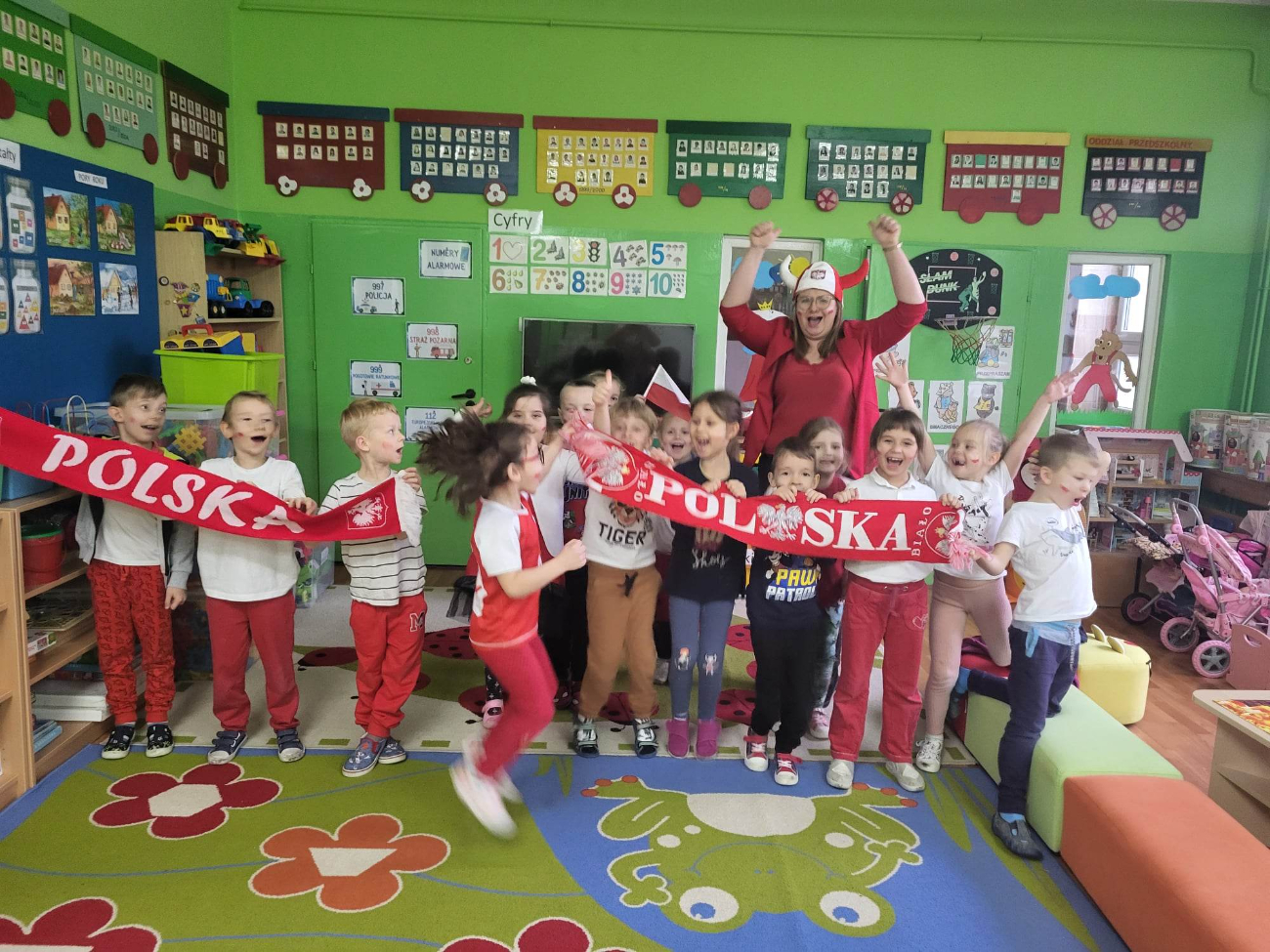 Niezwykła strefa kibica w Giewartowie ZDJĘCIA