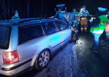 Pierwszy śnieg i już wypadek. Uważajcie!