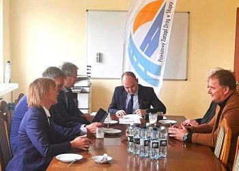 Od dawna czekają na tę drogę. Dziś podpisano umowę