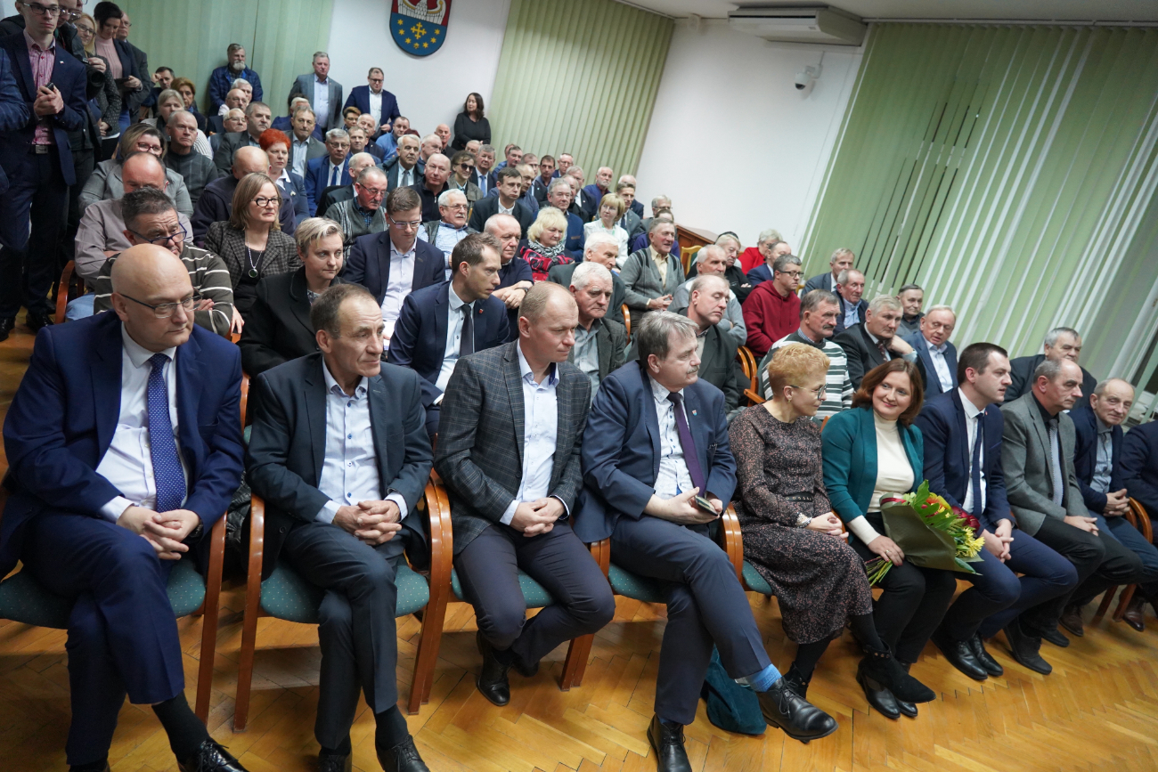 Minister rolnictwa odwiedził Słupcę. Tłumy na spotkaniu ZDJĘCIA