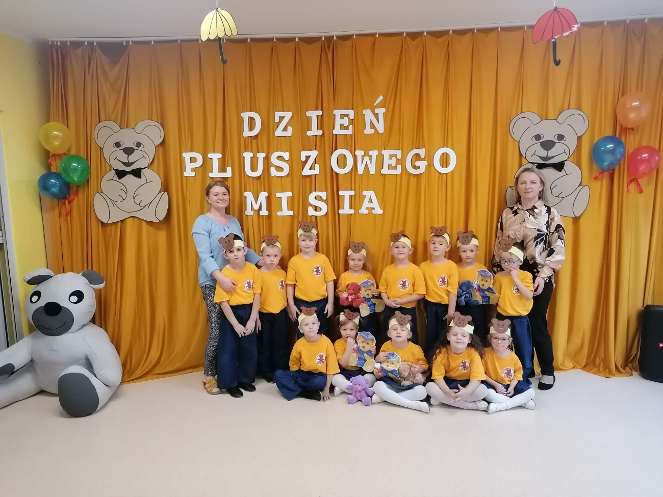 Dzień Pluszowego Misia w Misiu ZDJĘCIA