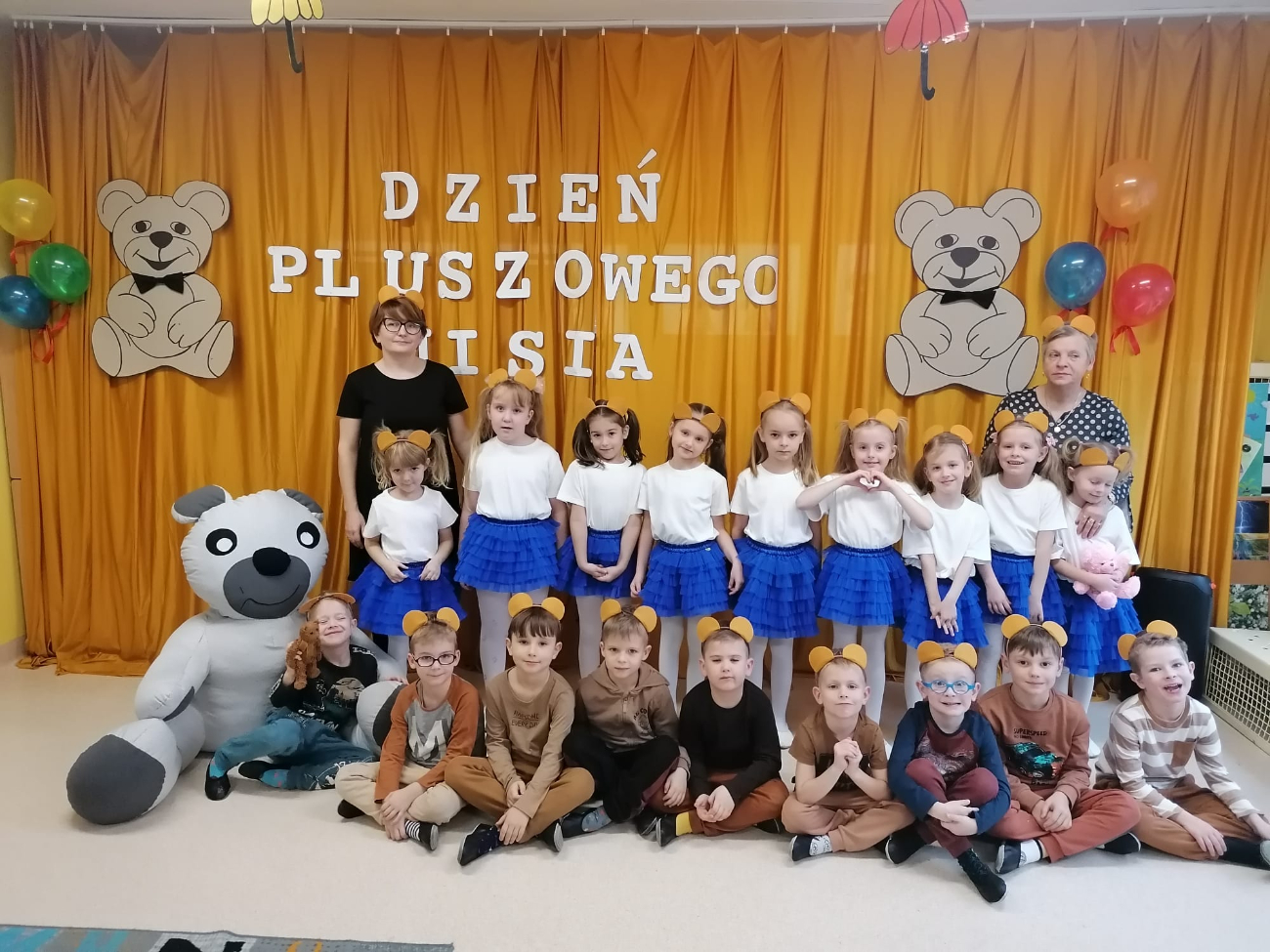 Dzień Pluszowego Misia w Misiu ZDJĘCIA