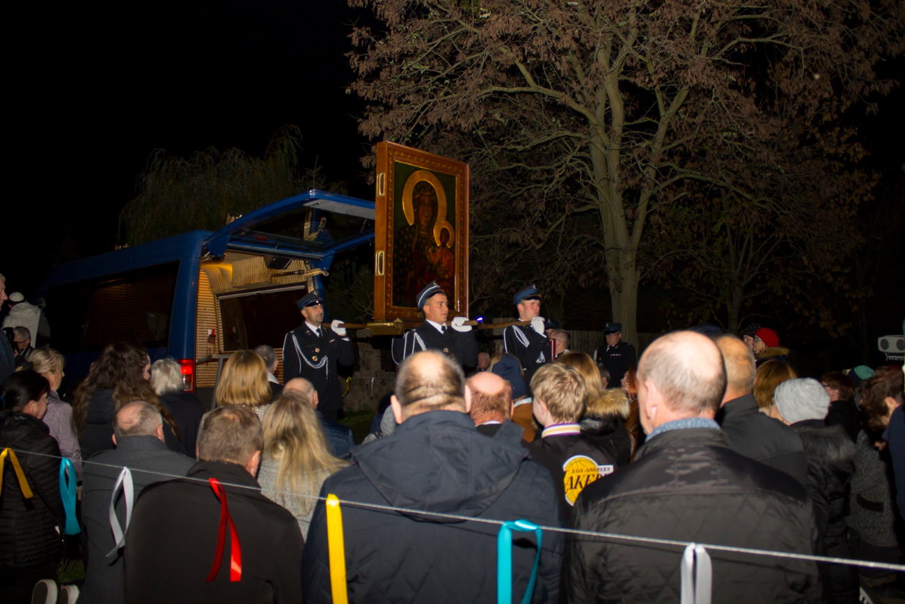 Obraz Matki Bożej był w Brudzewie. Zobacz zdjęcia