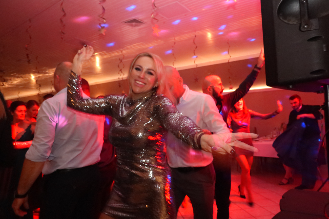 Zabawa z Misiem. Tam zawsze jest super ZDJĘCIA