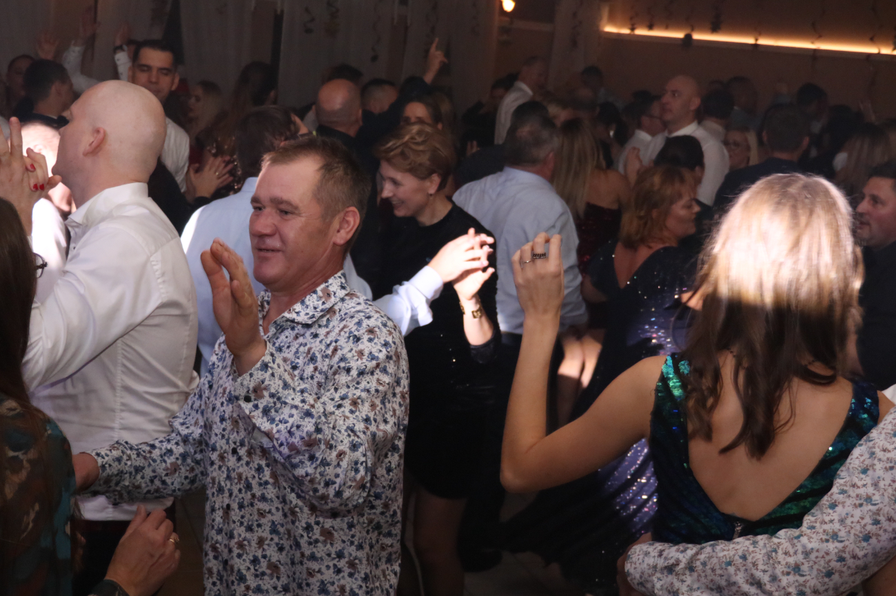 Zabawa z Misiem. Tam zawsze jest super ZDJĘCIA