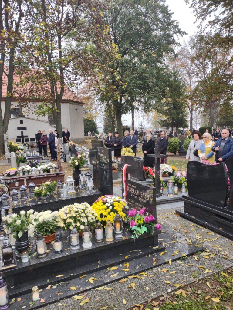 Wszystkich Świętych w Giewartowie ZDJĘCIA