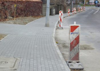 Remontują chodniki w Słupcy