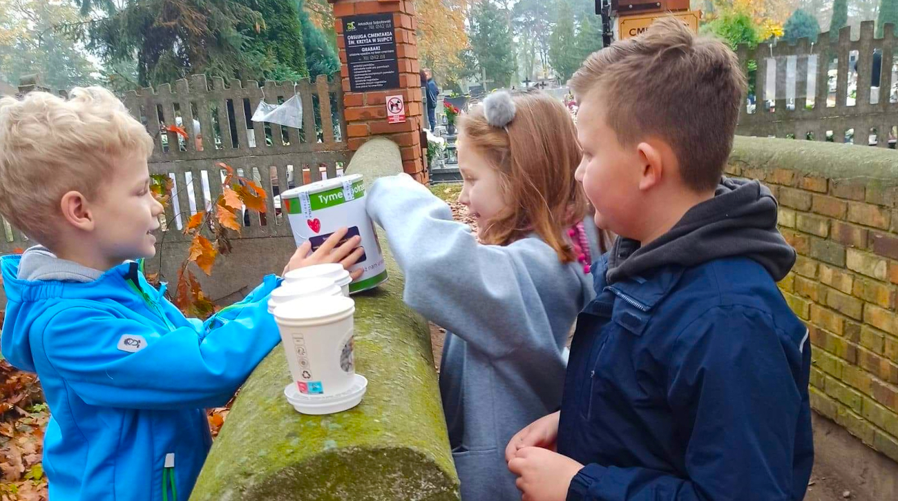 Przy cmentarzach zbierali dla Tymka. Wiemy, ile wrzuciliście do puszek