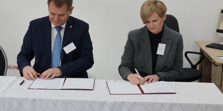 Absolwenci strzałkowskiego technikum będą mogli projektować domy