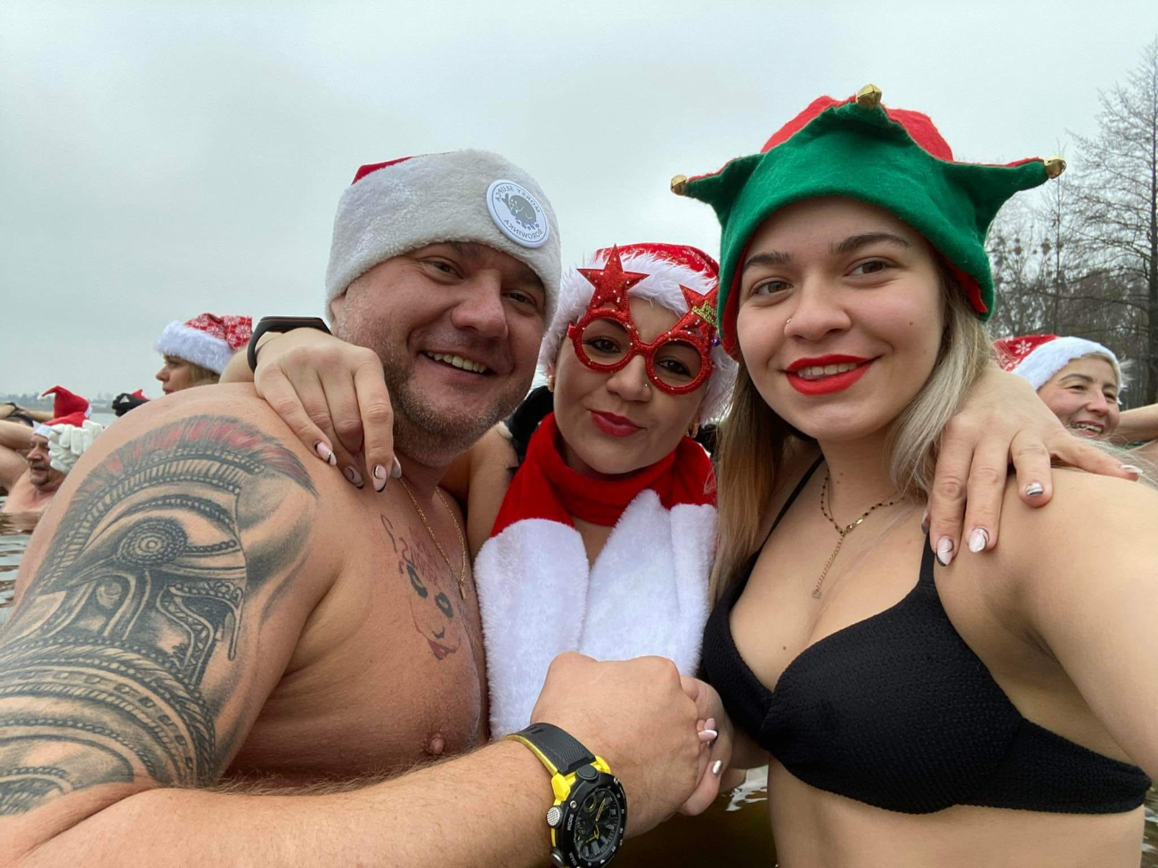 Słupeckie Morsy poczuły już klimat świąt ZDJĘCIA