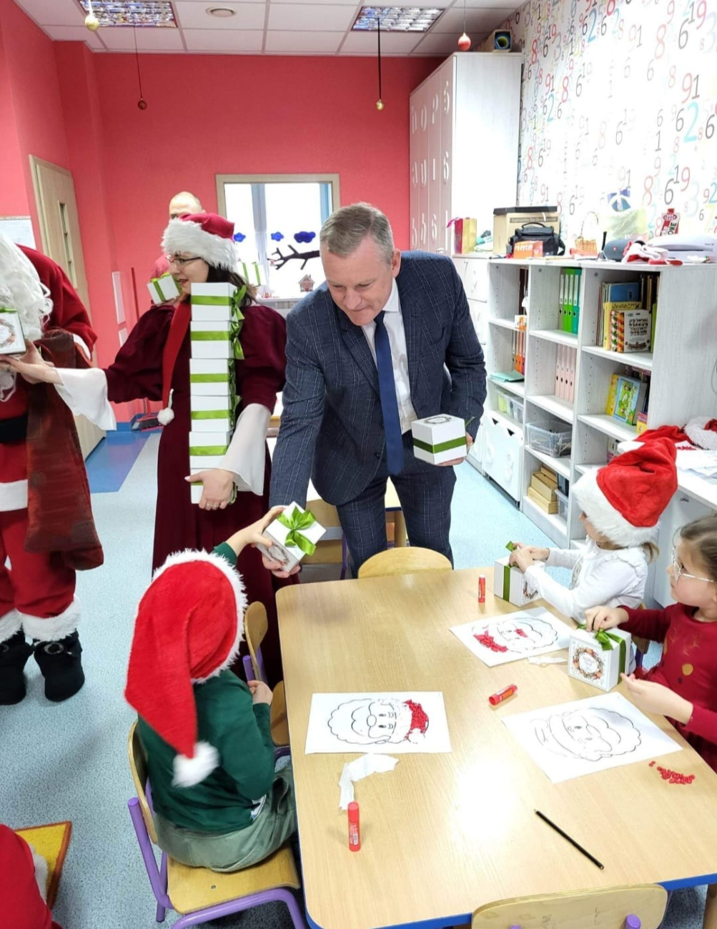Mikołaj w słupeckich przedszkolach ZDJĘCIA