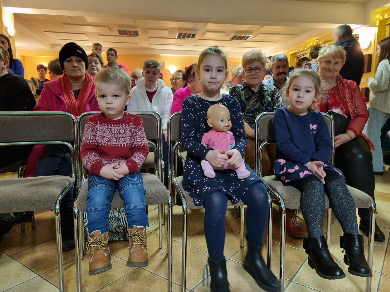 Za nami Świąteczny Jarmark w Powidzu. Powstała piosenka świąteczna