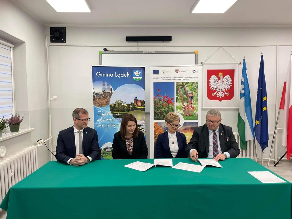 Prawie 3,5 miliona dla gminy Lądek