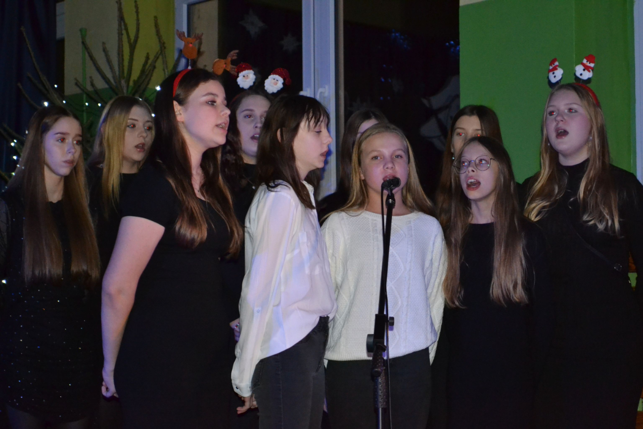 „Niech śpiewa cały świat…”