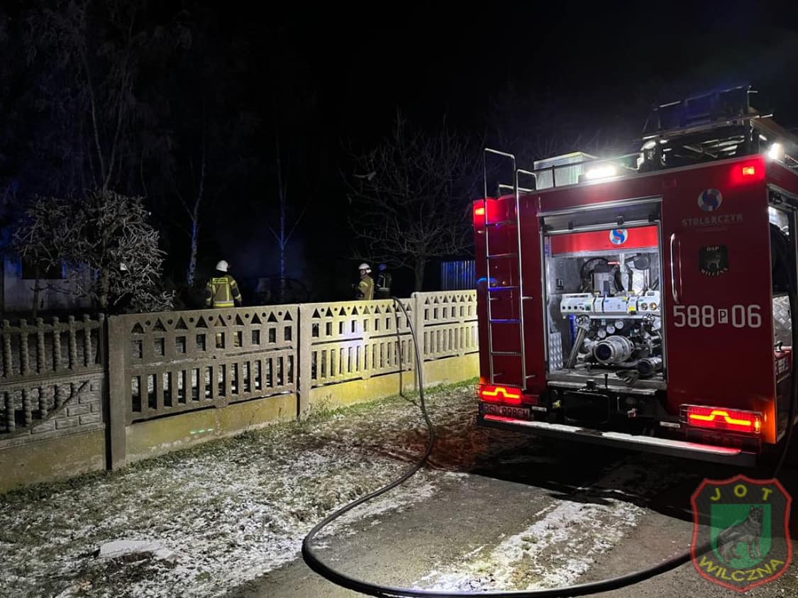 Spłonął samochód w Pokojach ZDJĘCIA