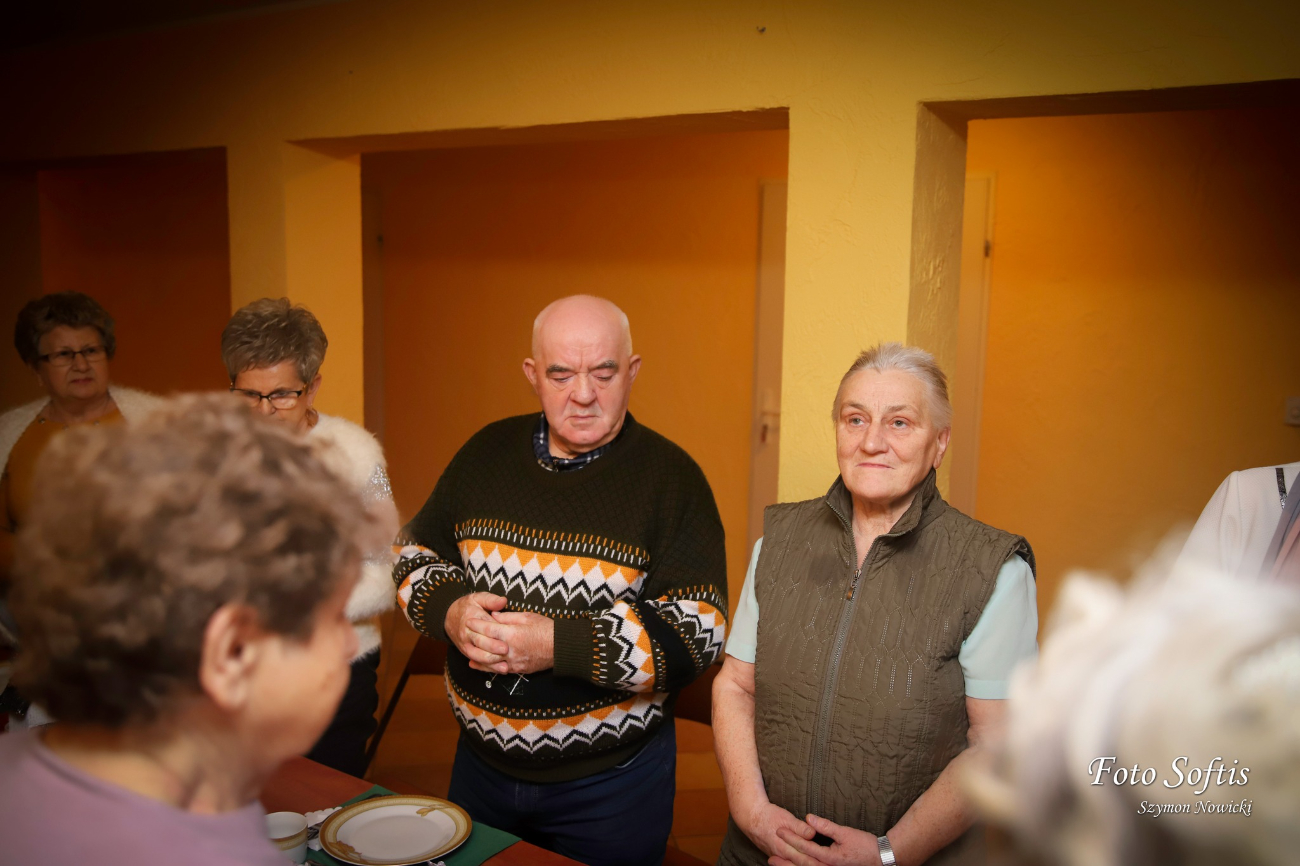 Świąteczne spotkanie parafialnego Caritasu ZDJĘCIA