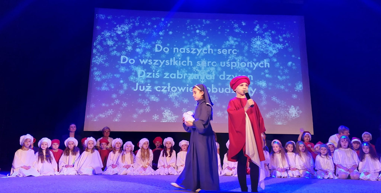 Przedszkolaki z Misia na scenie. Zobacz zdjęcia