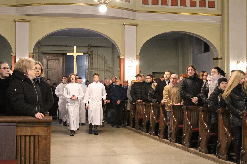 Pasterka w Strzałkowie ZDJĘCIA