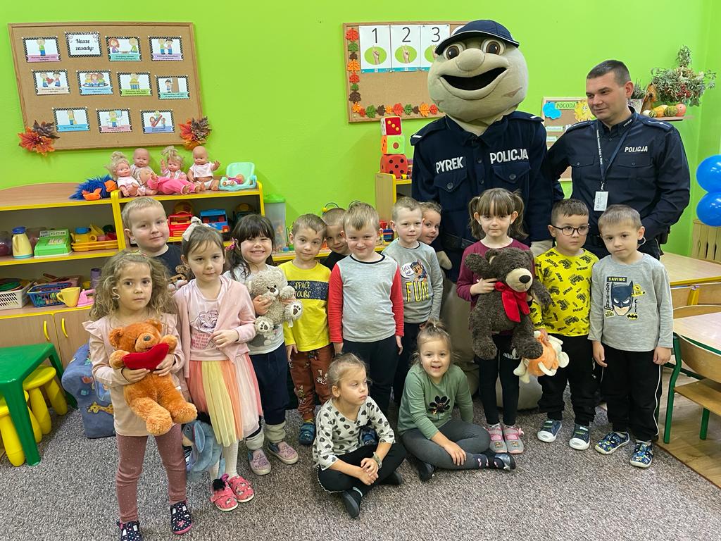 Niezwykły gość w słupeckich przedszkolach ZDJĘCIA