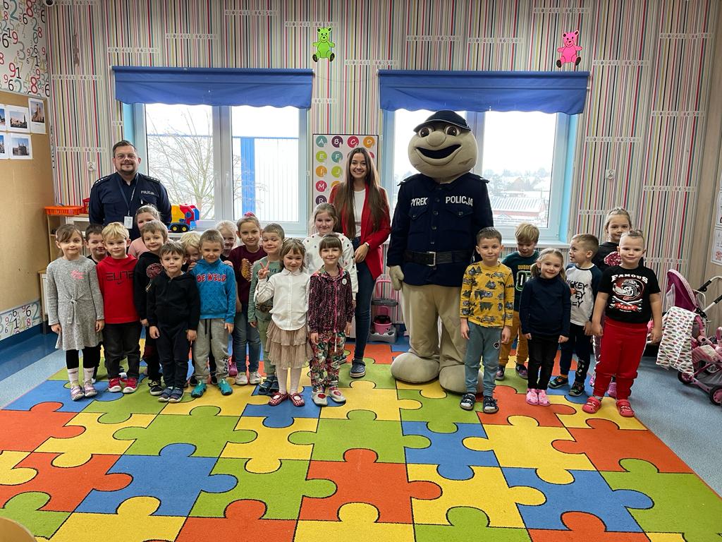 Niezwykły gość w słupeckich przedszkolach ZDJĘCIA