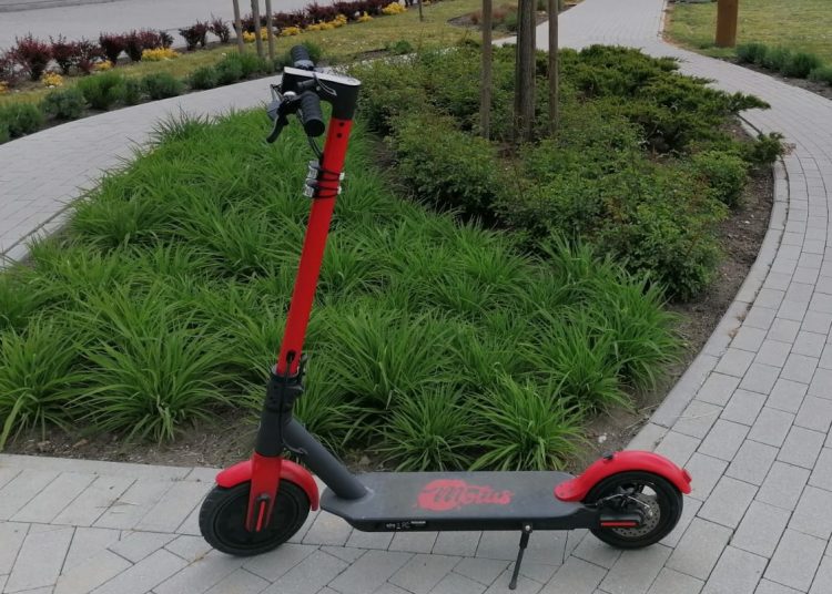 Pijany jechał hulajnogą. Zatrzymała go policja