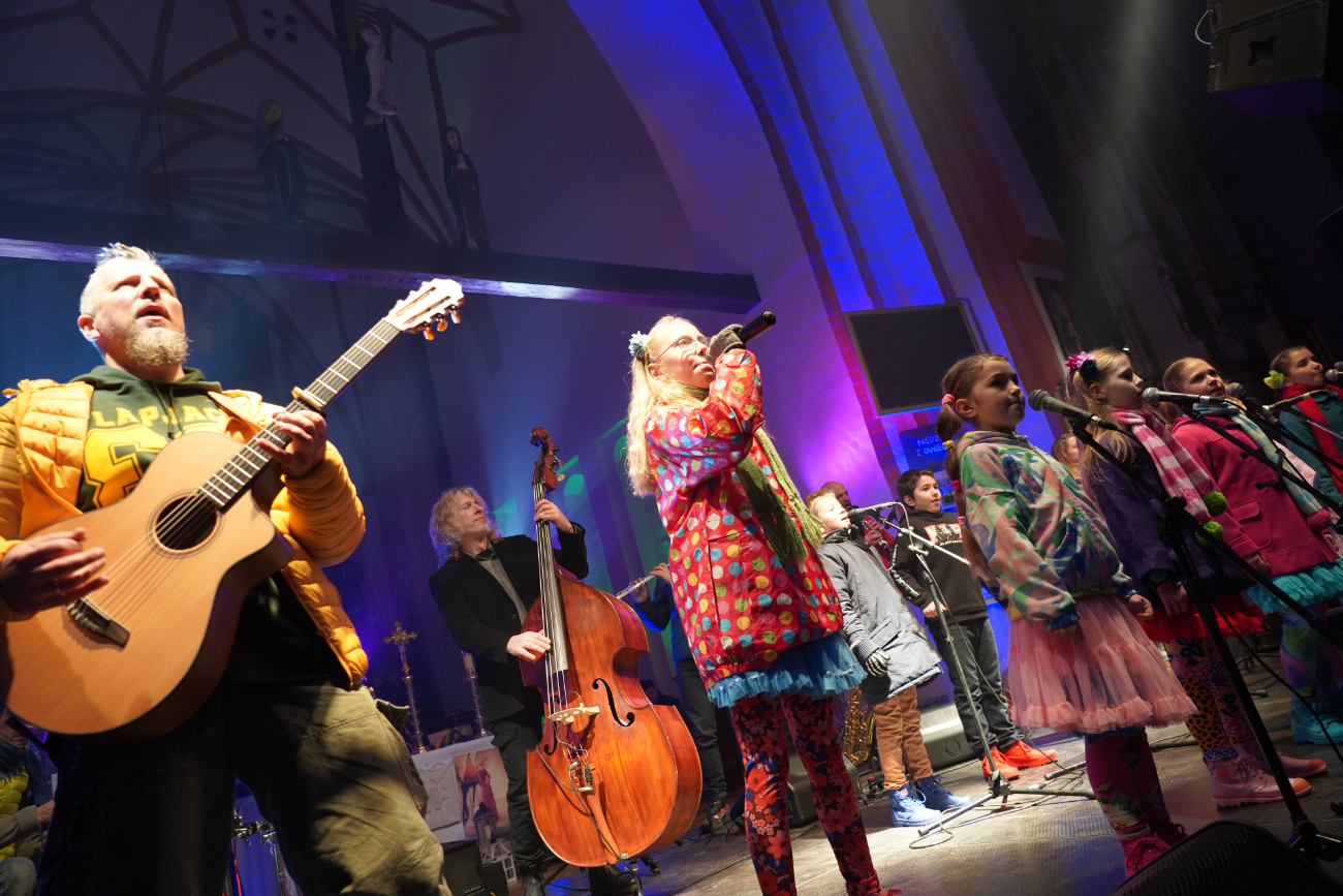 Świetny koncert w kościele. Wystąpiła Arka Noego ZDJĘCIA
