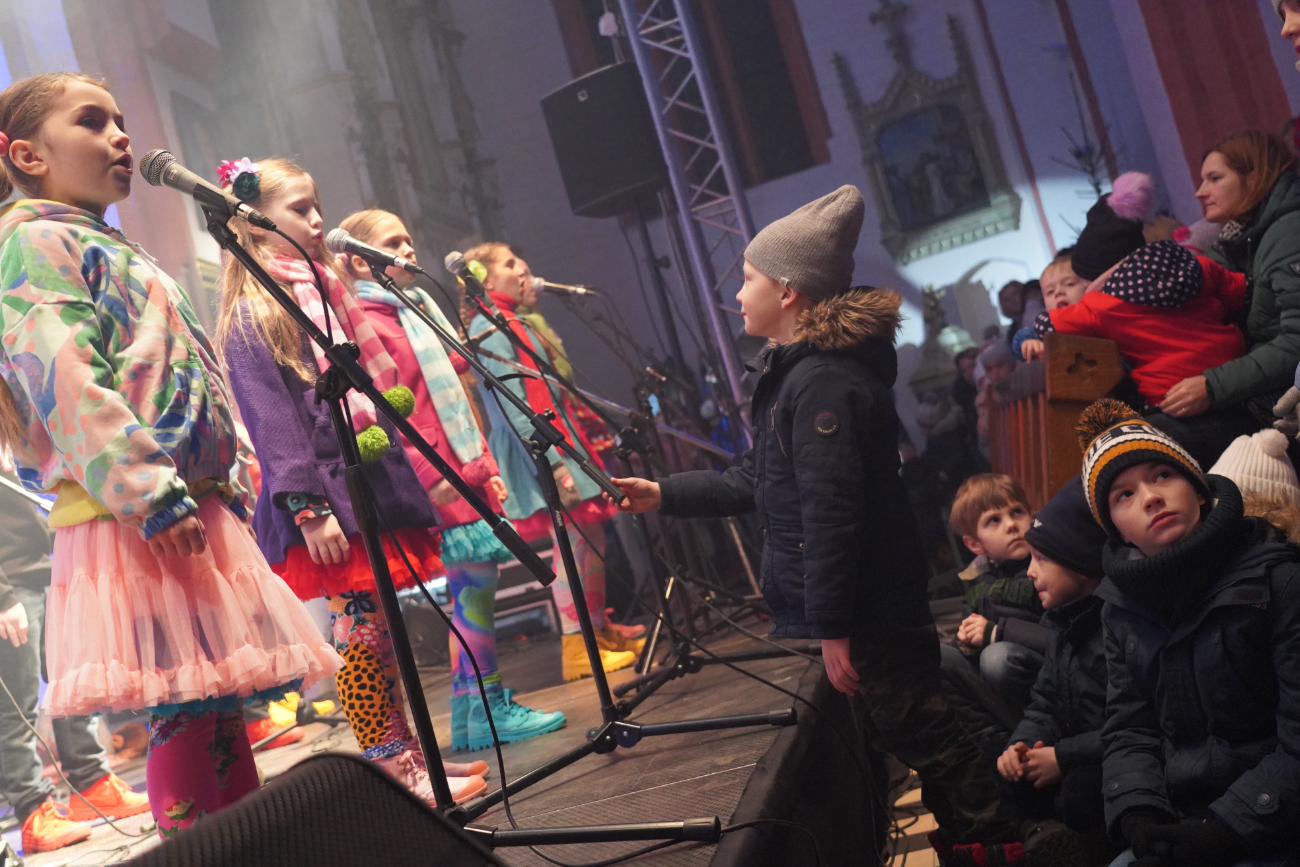 Świetny koncert w kościele. Wystąpiła Arka Noego ZDJĘCIA