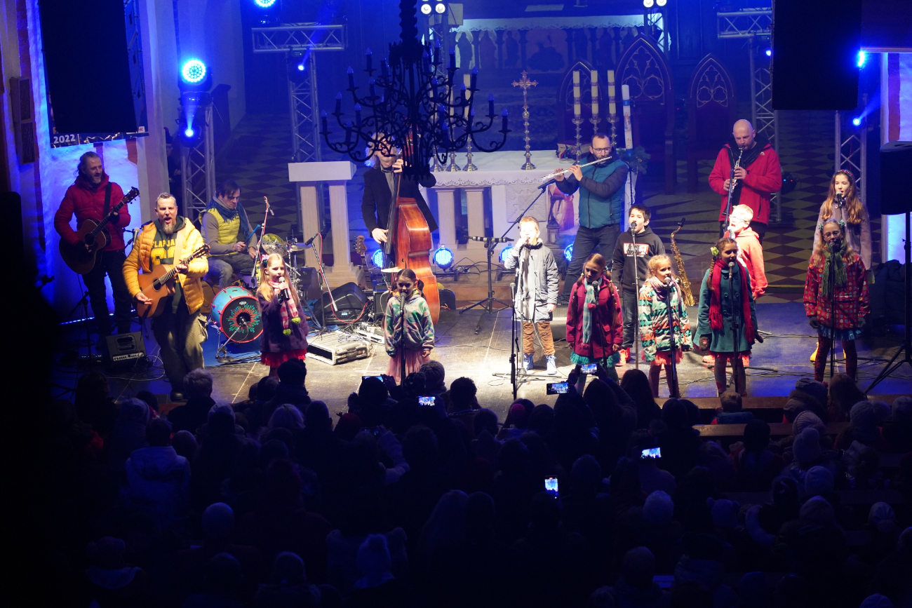 Świetny koncert w kościele. Wystąpiła Arka Noego ZDJĘCIA