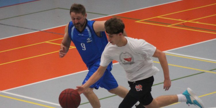 Solno na czele, po Jeziorowcach otwiera tabelę