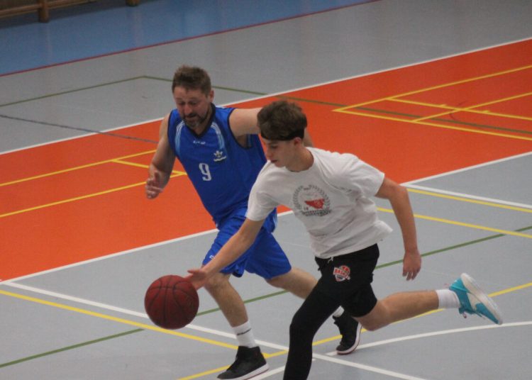 Solno na czele, po Jeziorowcach otwiera tabelę