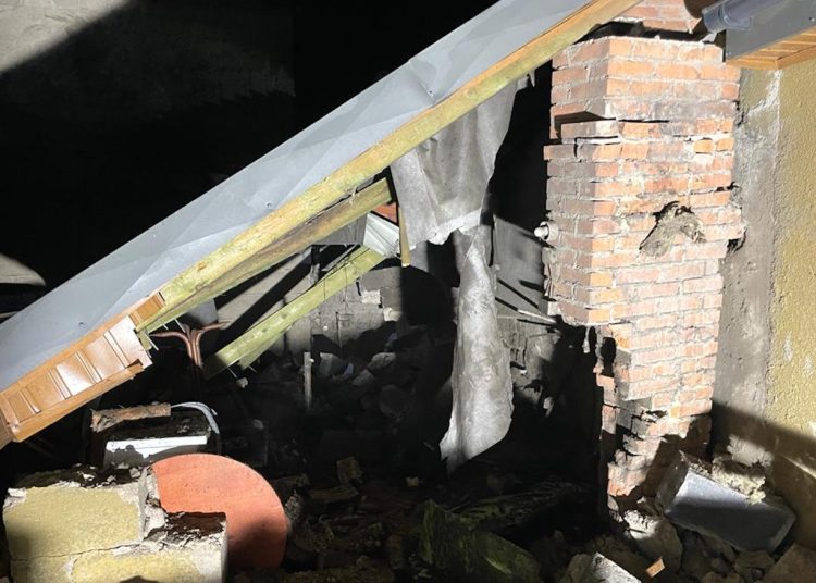 Wybuchł piec. W domu były dwie osoby