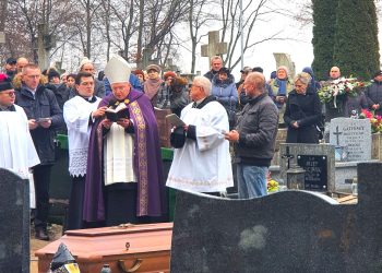 Spoczął w rodzinnej parafii