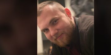 Stracili jedynego syna. Szukają mężczyzny, w którym bije jego serce