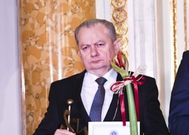 Wygrał ogólnopolski plebiscyt. Został Lekarzem Rodzinnym Roku