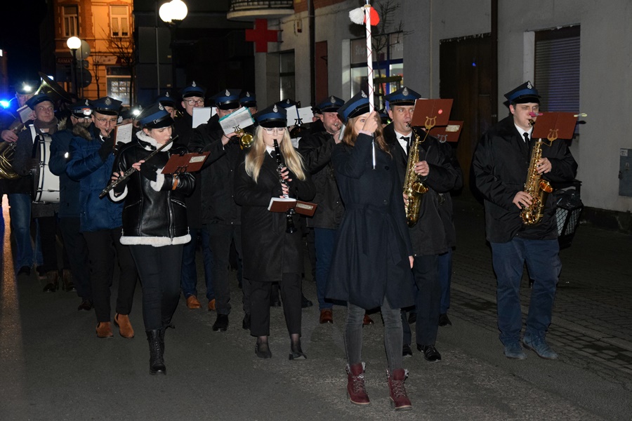 Oddali hołd Powstańcom ZDJĘCIA
